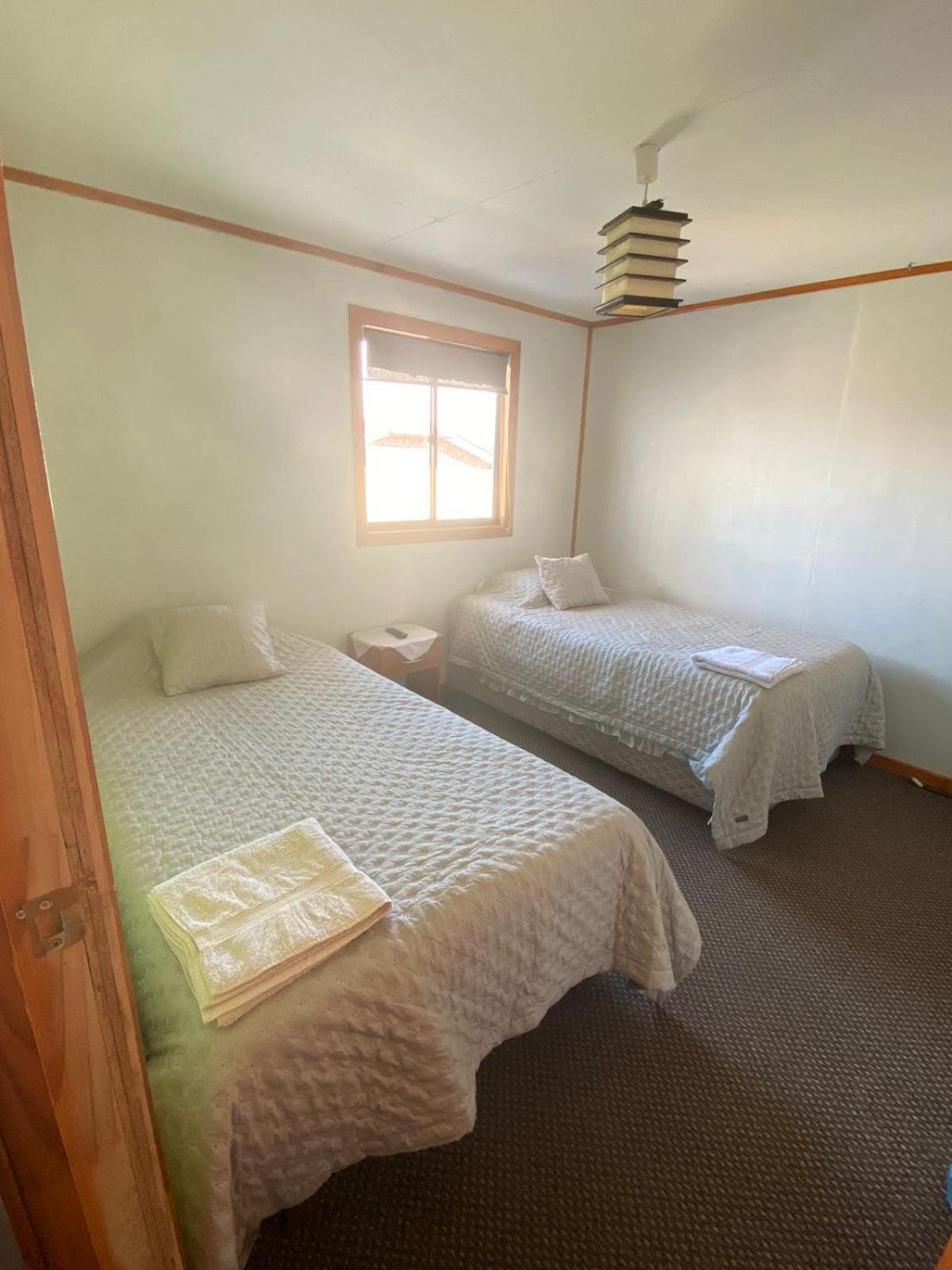 Posada De Los Gatos Bed & Breakfast Puerto Natales Eksteriør bilde