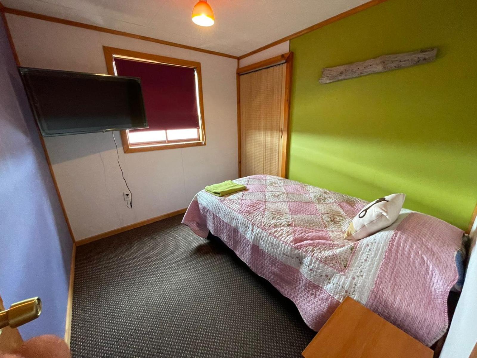 Posada De Los Gatos Bed & Breakfast Puerto Natales Eksteriør bilde